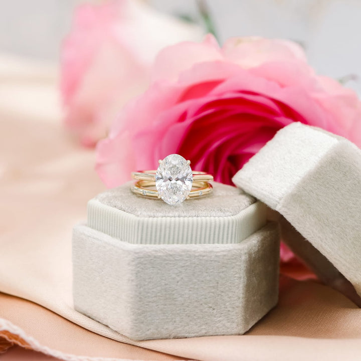 Round Cut Lab Grown Diamond Flat Flush Set Wedding Band - Doozy Diamonds