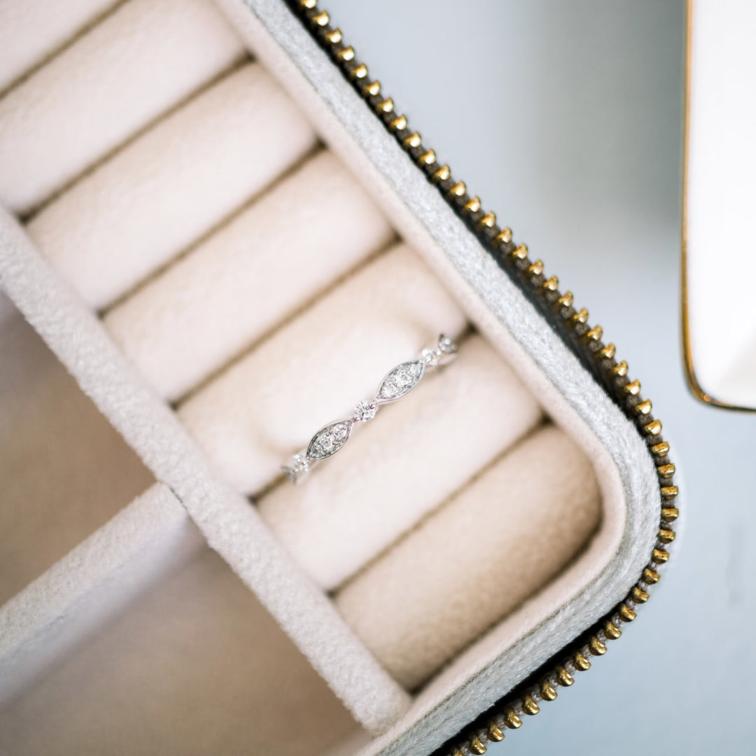 Round DE - VS1 Lab Grown Diamond Petite Pave Wedding Band - Doozy Diamonds