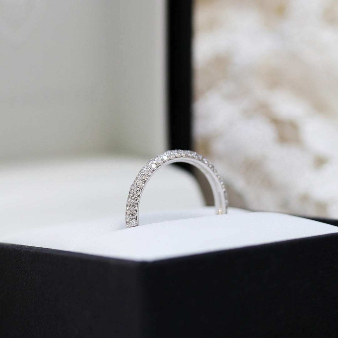 Round DE - VS1 Lab Grown Diamond Three Side Pave Wedding Band - Doozy Diamonds