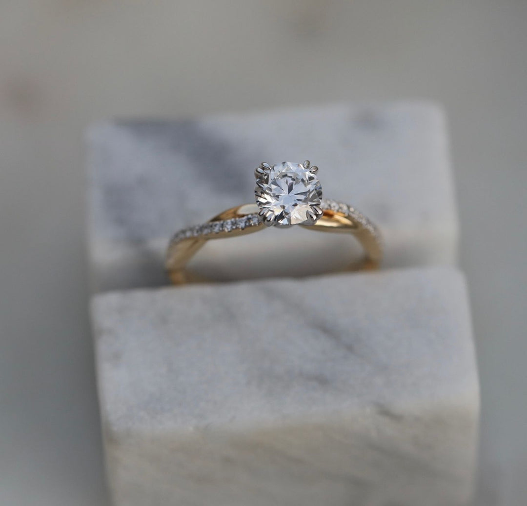 Buy 0.89CT round solitaire lab grown diamond engagement ring online
