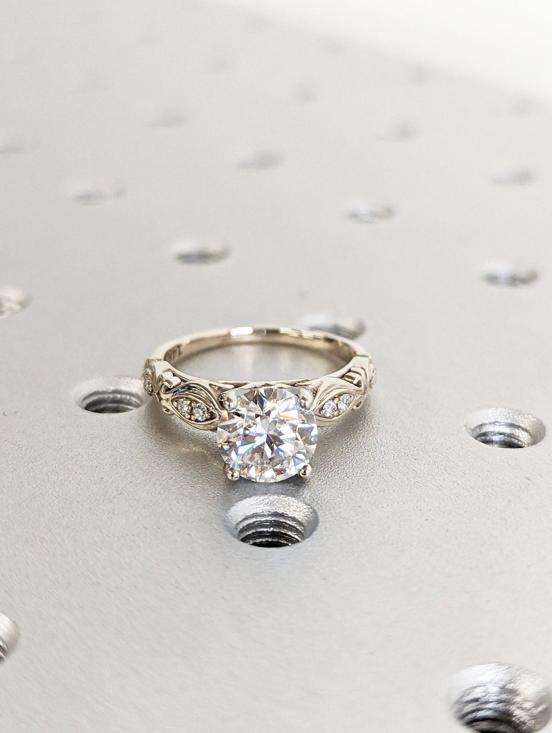 Buy 1.50CT round vintage lab grown diamond engagement ring online