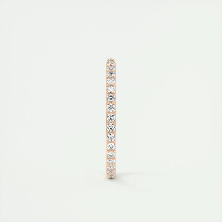 round brilliant diamond wedding band gift packaging