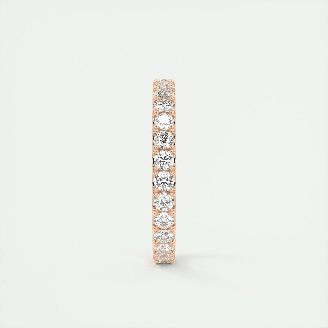 Round Brilliant stackable diamond ring for women