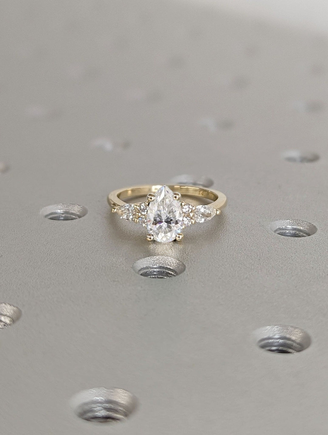 Discover pear cluster lab grown diamond engagement ring online