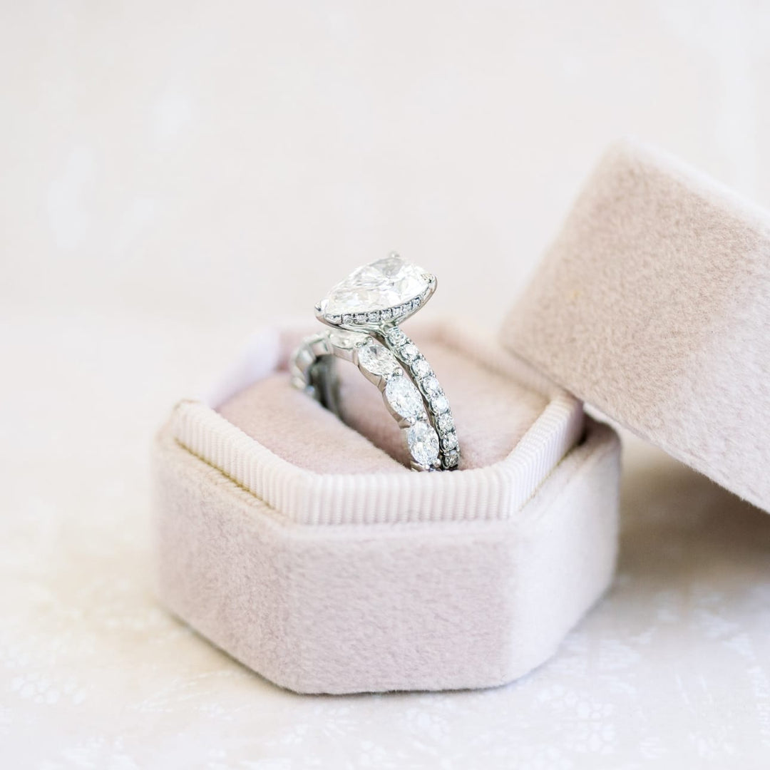 Oval DE - VS1 Lab Grown Diamond Full Eternity Wedding Band - Doozy Diamonds