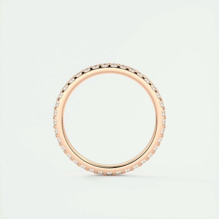 Handcrafted Round Brilliant diamond wedding band