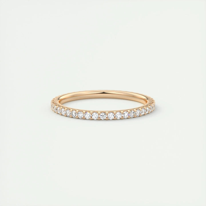 Round Brilliant diamond eternity band macro shot