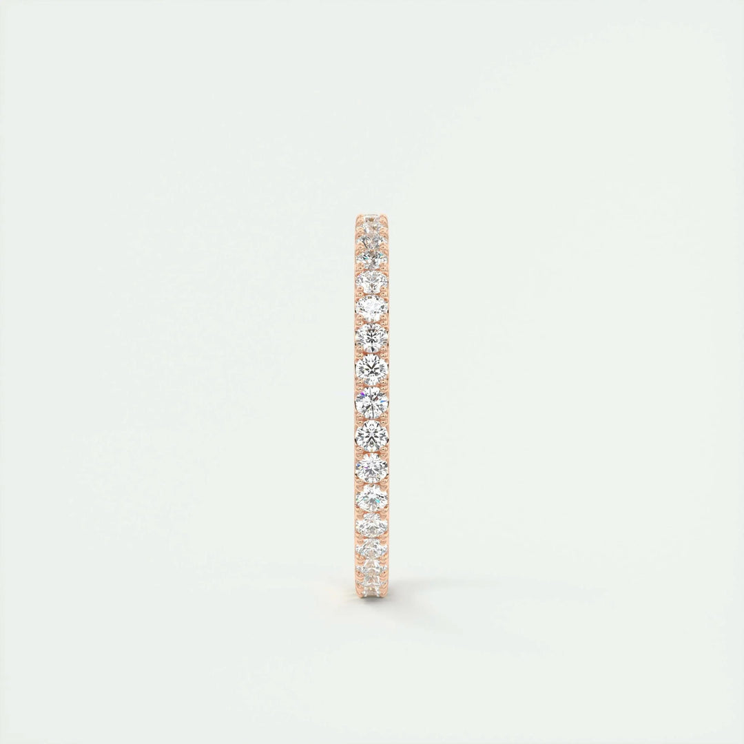 Round Brilliant stackable diamond ring for women