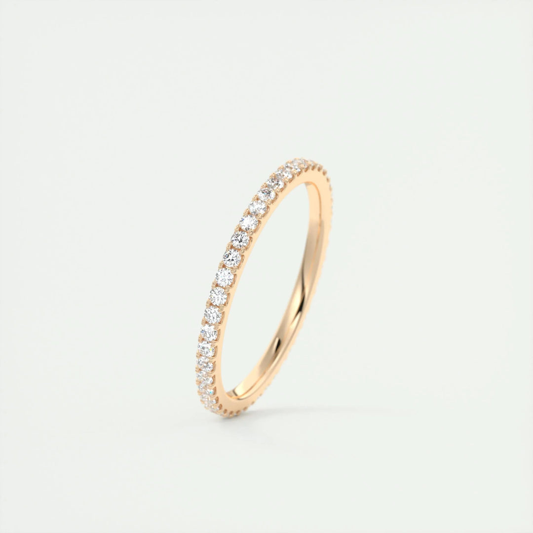 round brilliant diamond wedding band gift packaging
