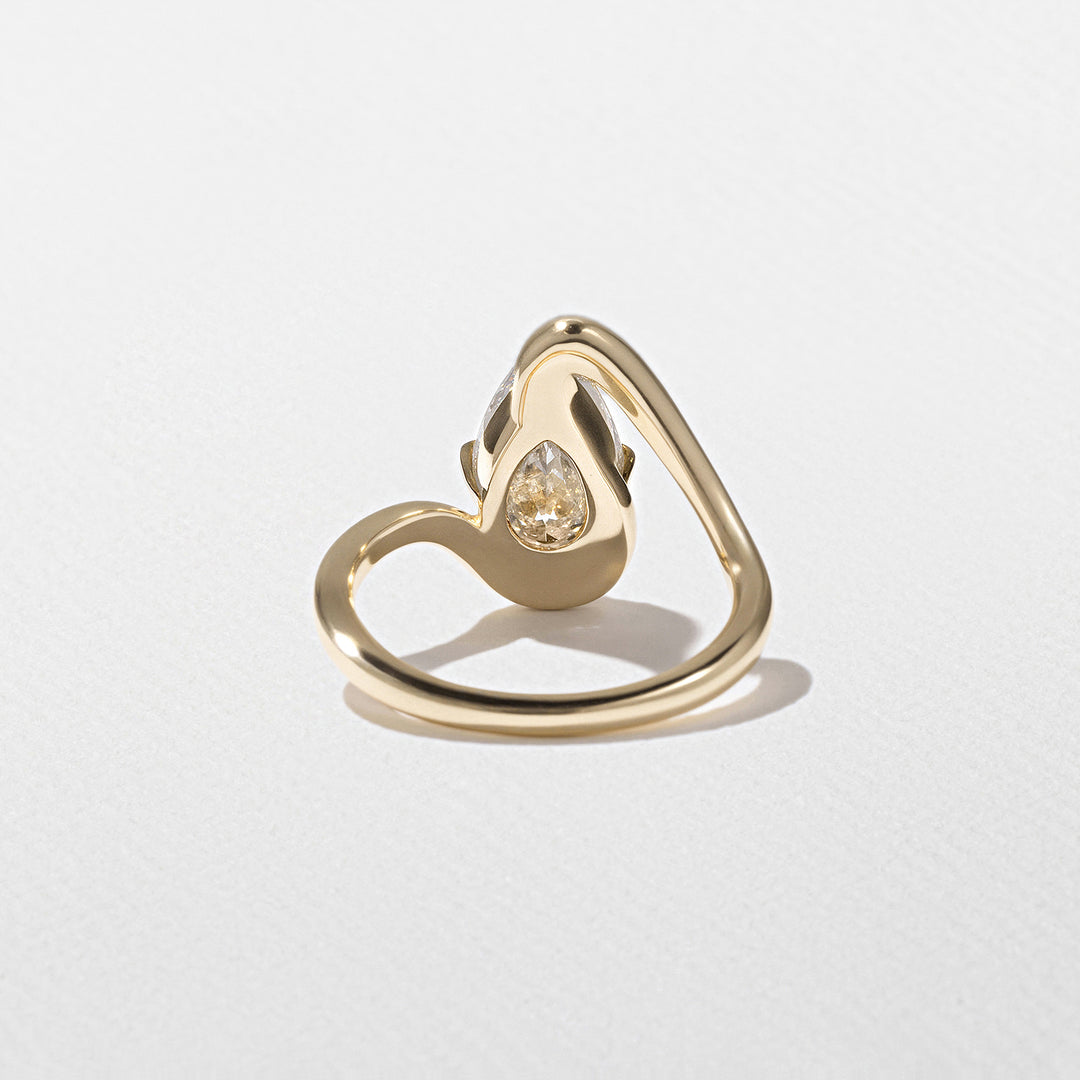 2.0CT Pear E - VS Lab Grown Curved Wedding Ring With Pave Curve Band - Doozy Diamonds
