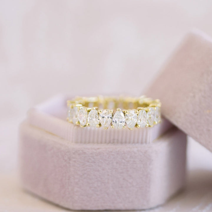 Pear Cut DE - VS1 Lab Grown Diamond Alternative Eternity Wedding Band - Doozy Diamonds