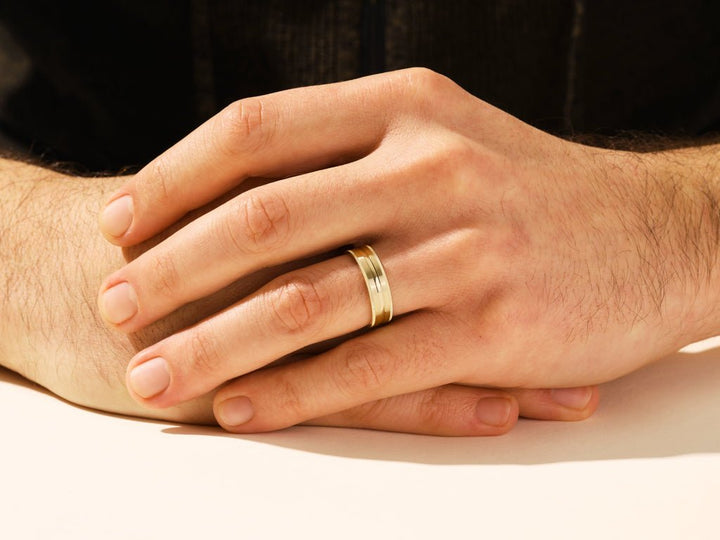6.0mm Mid - Beveled & Matte Brushed Milgrain Men's Gold Wedding Band - Doozy Diamonds