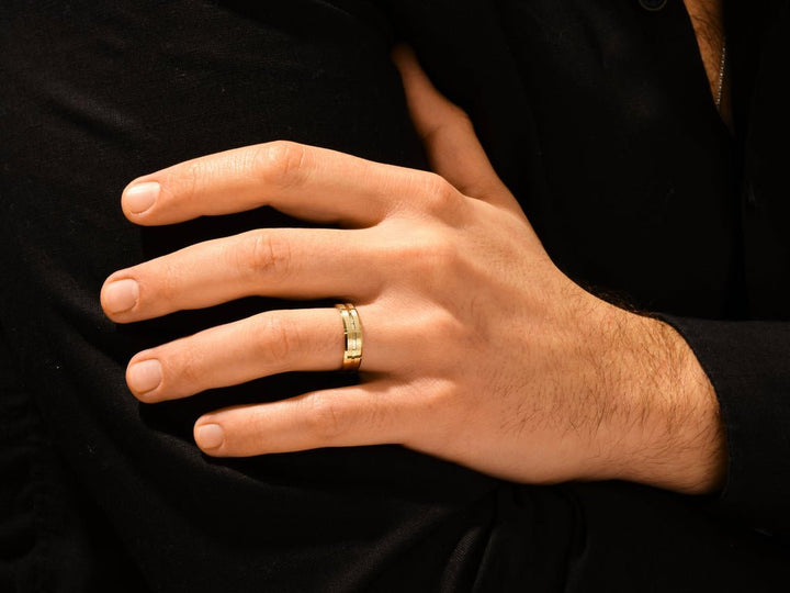 6.0mm Grooved Block Men's Gold Wedding Band - Doozy Diamonds