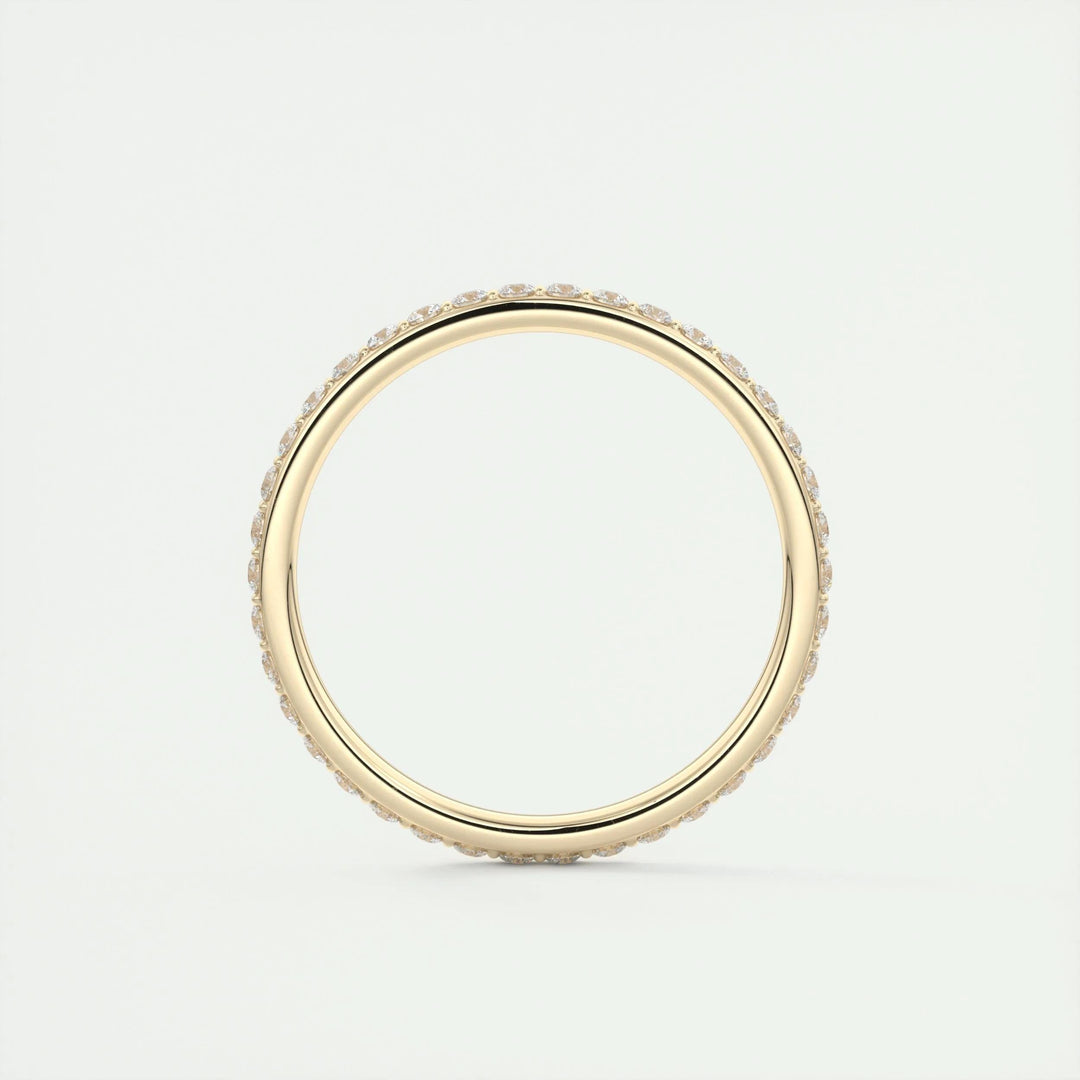Sustainable round brilliant diamond wedding ring