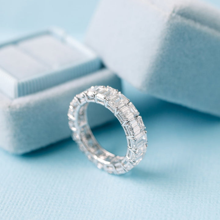 Oval & Emerald DE - VS1 Lab Grown Diamond Eternity Band - Doozy Diamonds