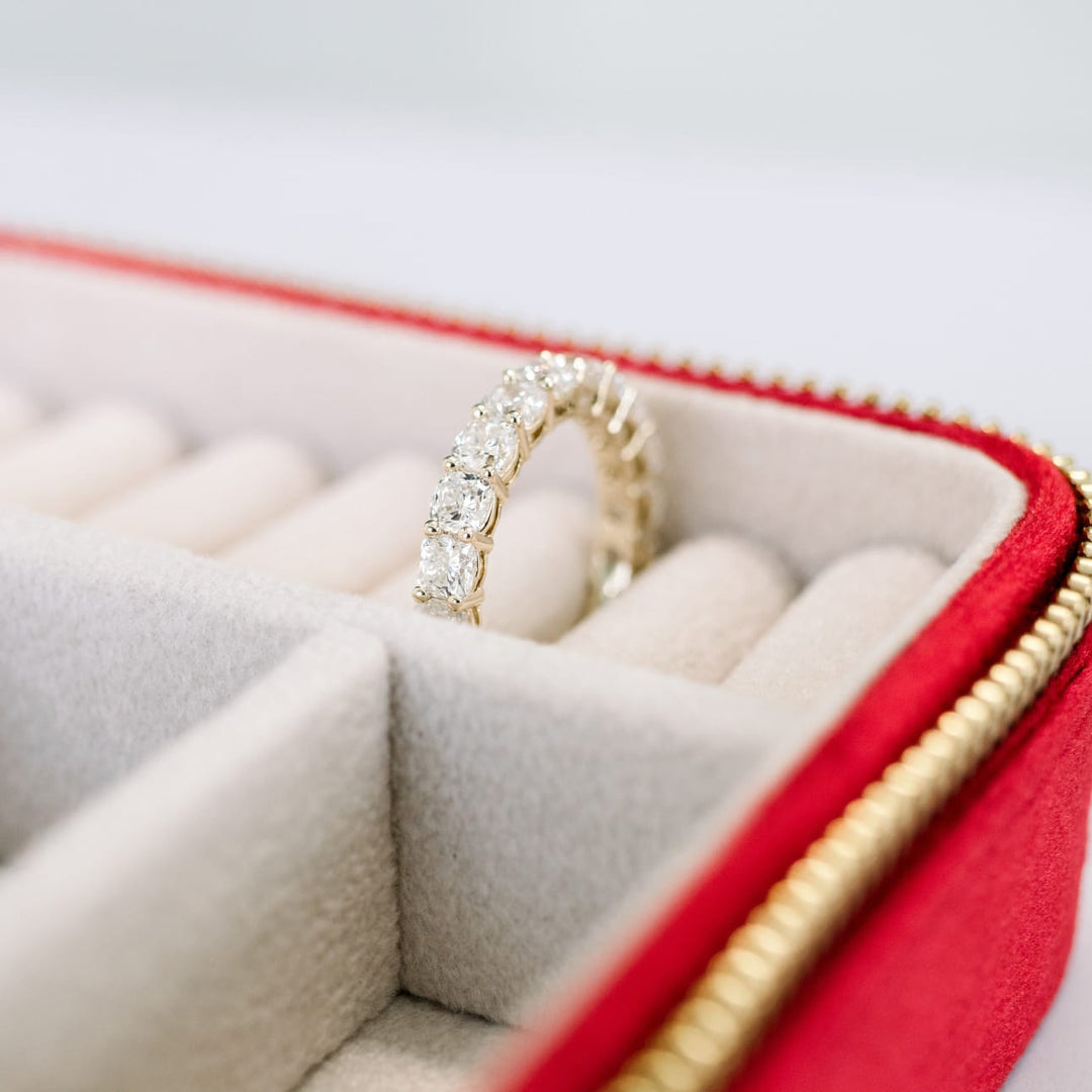 Cushion Cut DE - VS1 Lab Grown Diamond Full Eternity Wedding Band - Doozy Diamonds