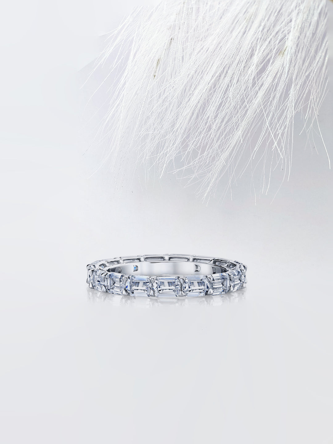 Emerald FG - VS1 Lab Grown Diamond East - West Wedding Band - Doozy Diamonds