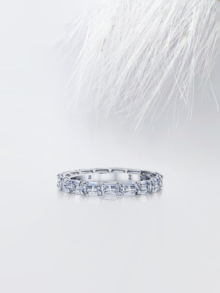 Emerald FG - VS1 Lab Grown Diamond East - West Wedding Band - Doozy Diamonds