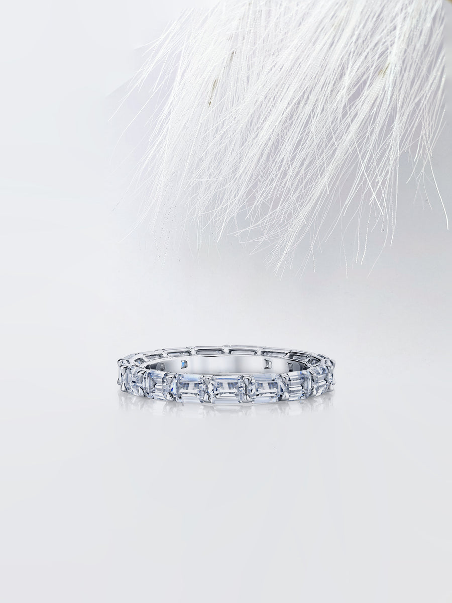 Emerald FG - VS1 Lab Grown Diamond East - West Wedding Band - Doozy Diamonds