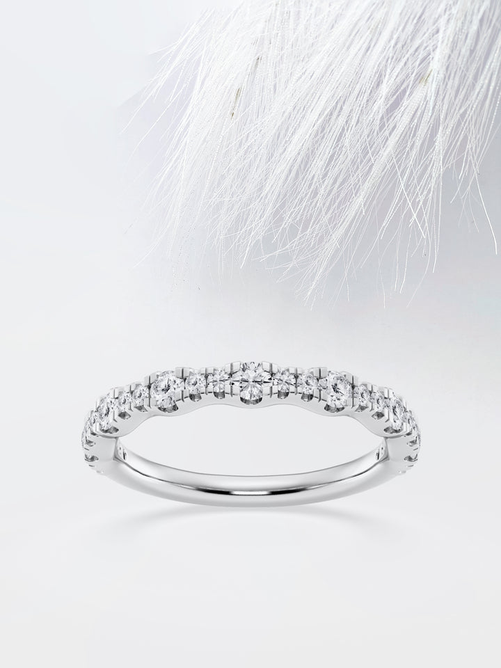 Round FG - VS2 Lab Grown Diamond Scalloped Wedding Band - Doozy Diamonds