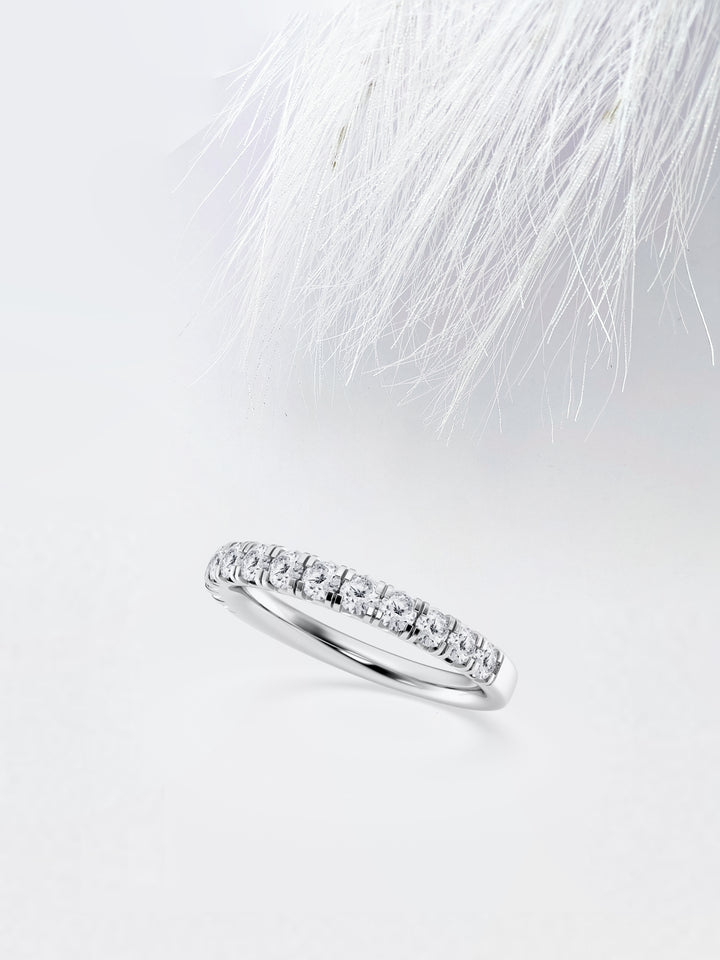 Round FG - VS2 Lab Grown Diamond French Pave Wedding Band - Doozy Diamonds