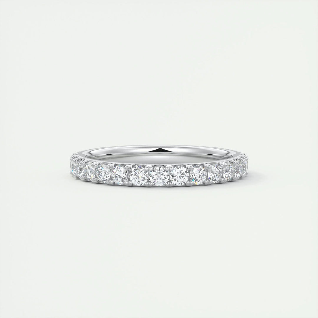 Round Brilliant round brilliant diamond wedding band front view