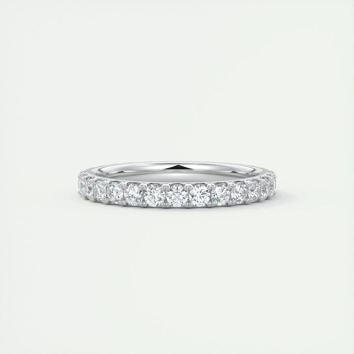 Round Brilliant round brilliant diamond wedding band front view