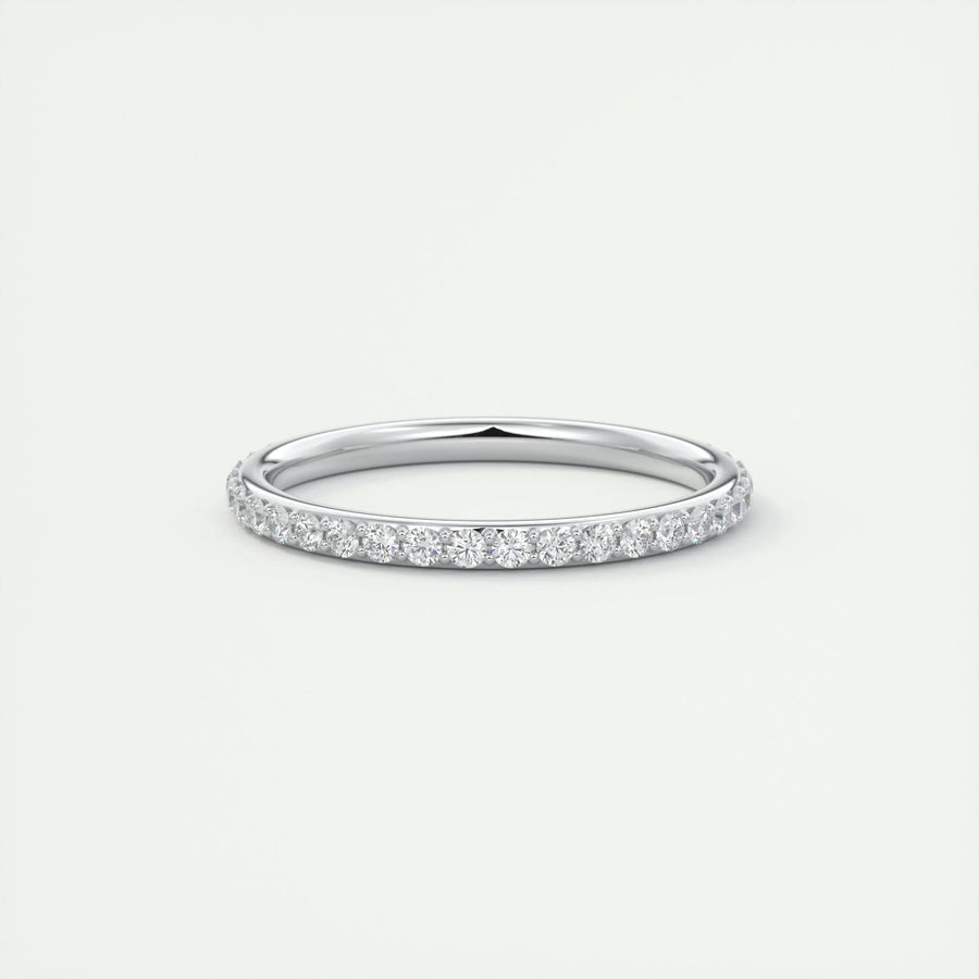 Round Brilliant round brilliant diamond wedding band front view