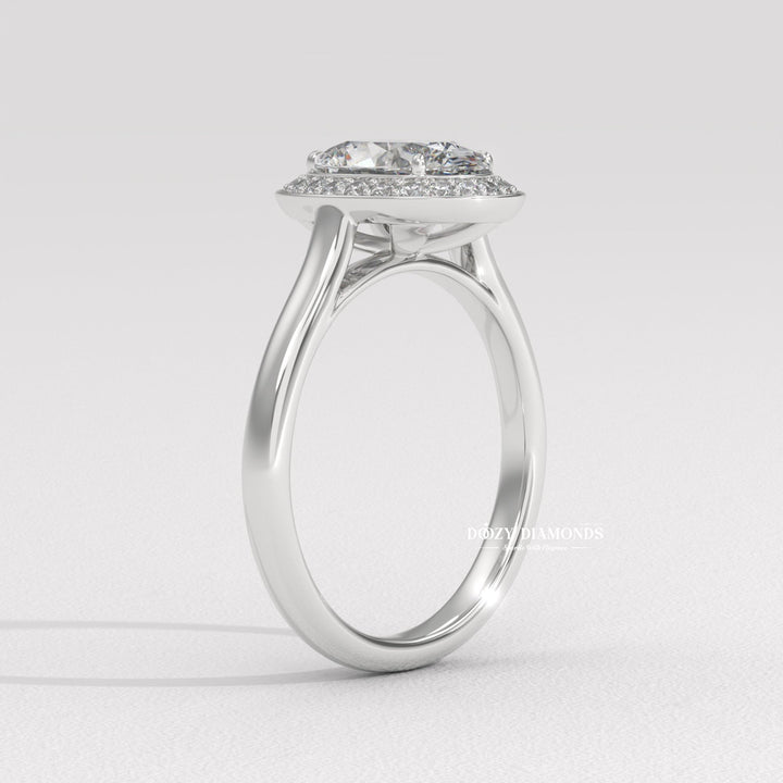 IGI certified oval cut diamond in solitaire engagement ring setting