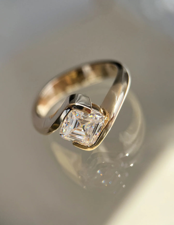 2.0CT-3.0CT Asscher E/VS1 Lab Created Diamond Bypass Engagement Ring