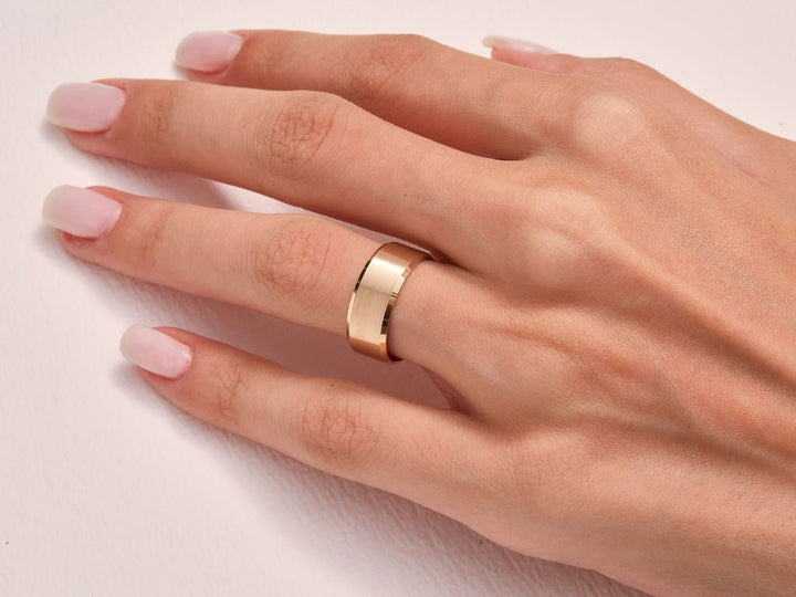 7mm Matte Brushed Beveled Edge Men's Wedding Band - Doozy Diamonds