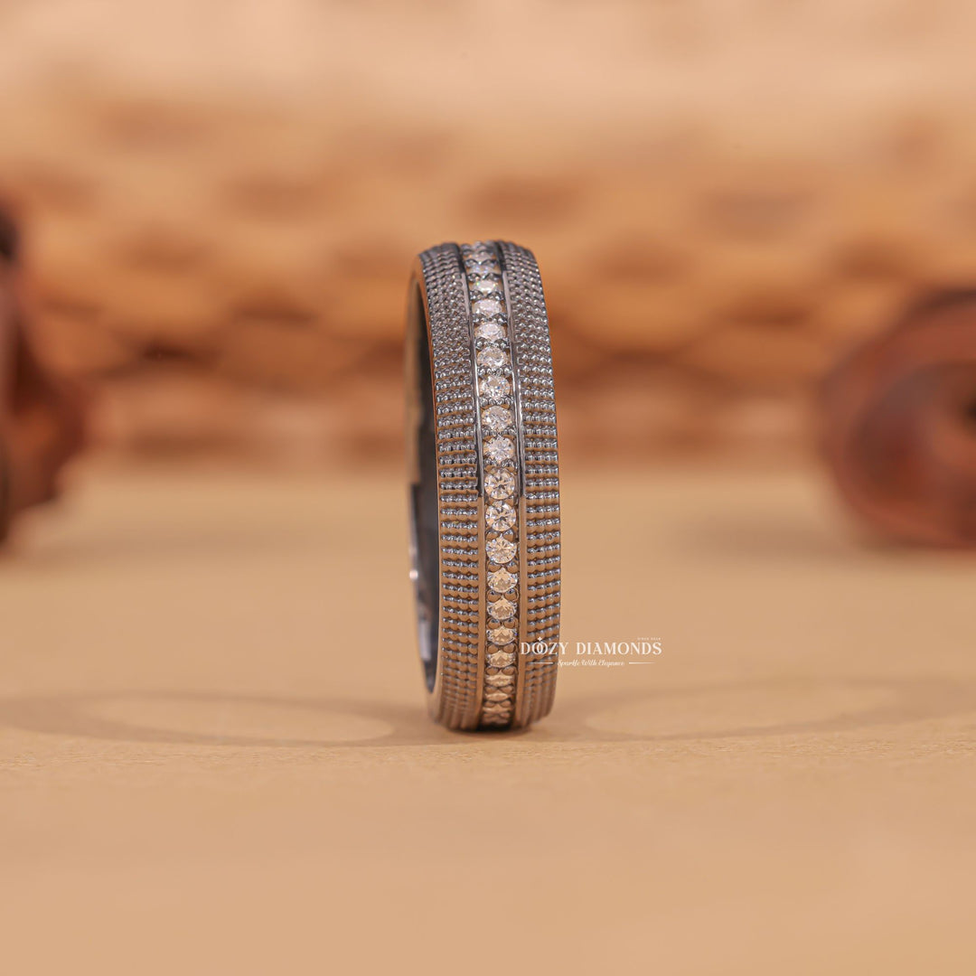 3.50MM Vintage diamond wedding band in yellow gold