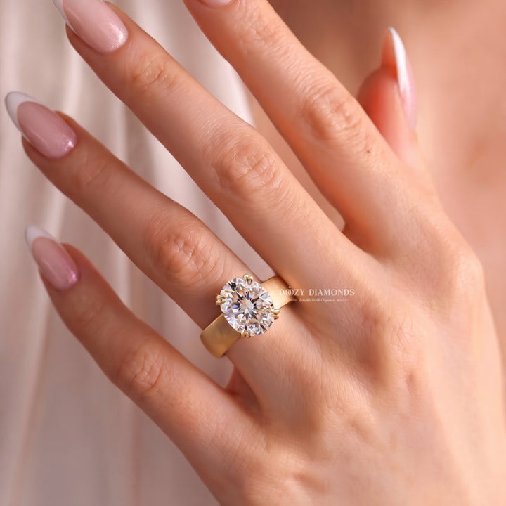 3.0CT Oval E/VS1 Lab Grown Solitaire Ring, Wide Brushed Gold Band