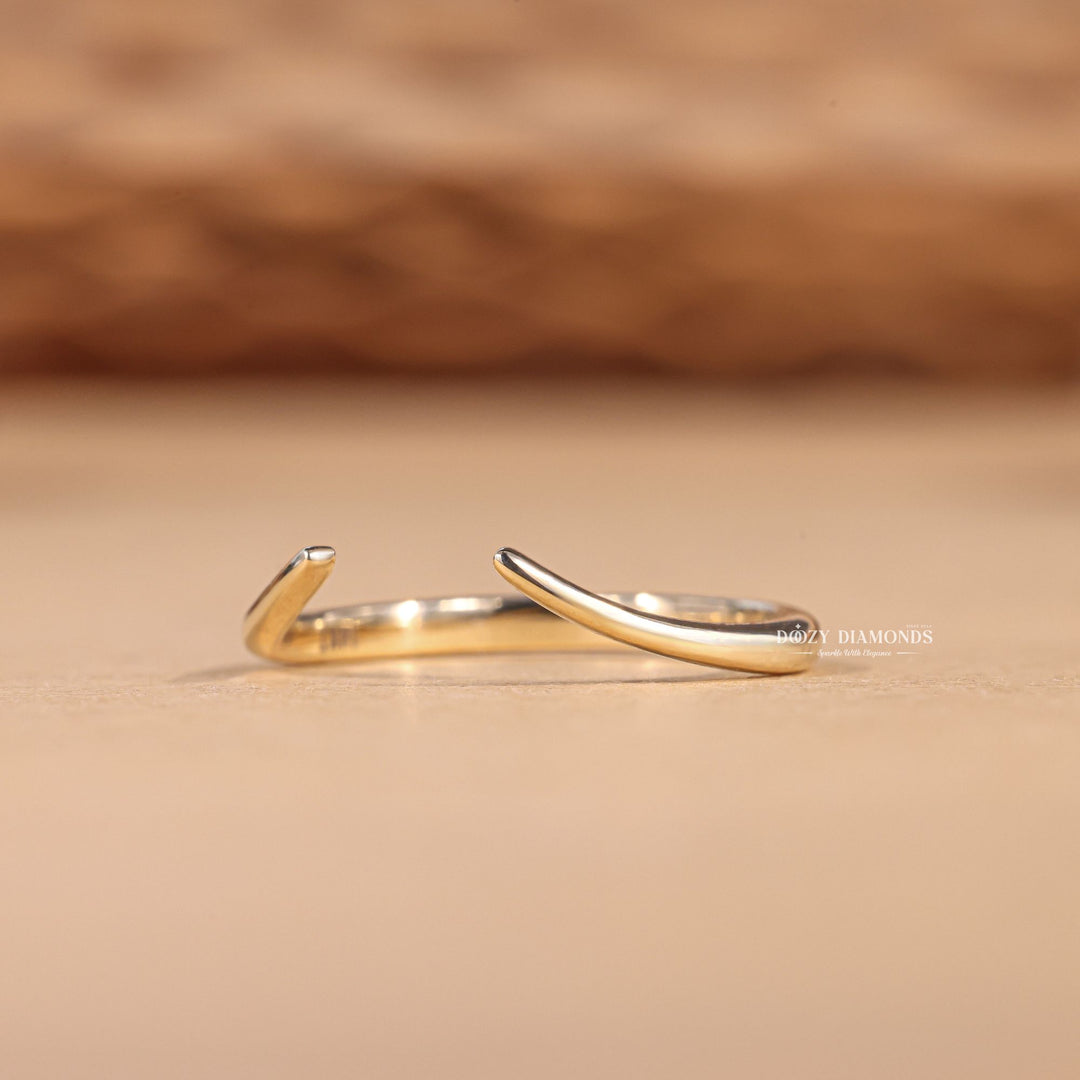 Elegant diamond wedding band, Sparkling diamond wedding band, Dazzling diamond wedding band, Radiant diamond wedding band, Glamorous diamond wedding band, Sophisticated diamond wedding band, Trendy diamond wedding band, 