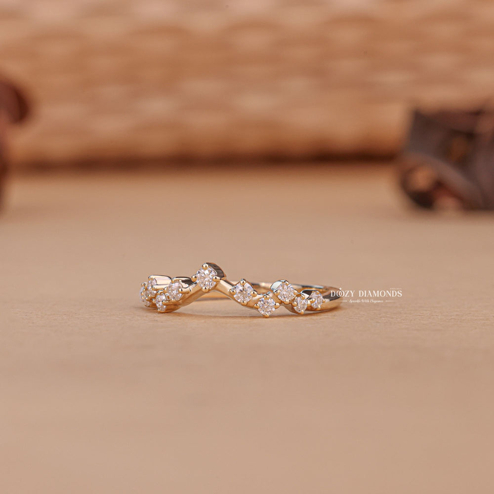 Close-up of 0.25CT round lab grown diamonds