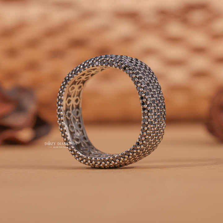 Ethically sourced round diamond eternity band
