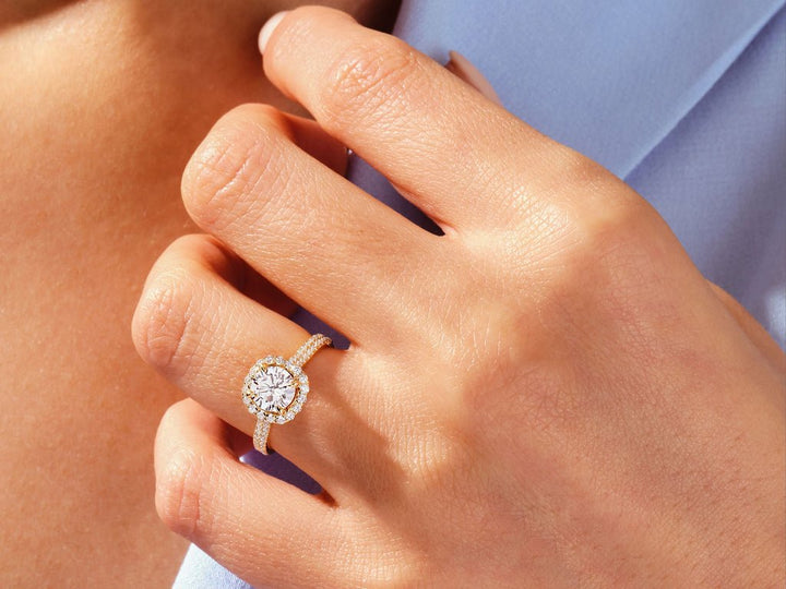 Round pave engagement ring close-up showing high clarity diamond clarity
