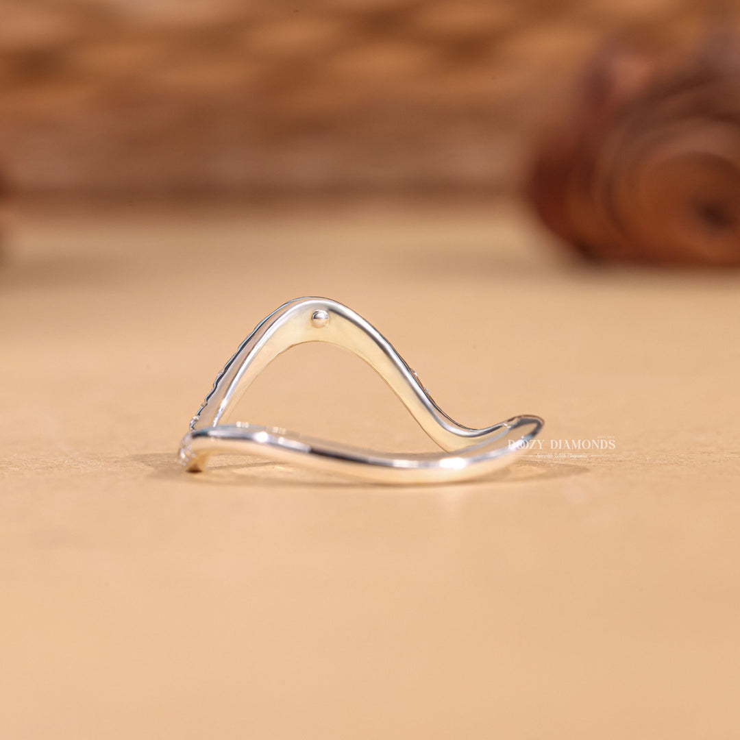 Ethically sourced round diamond eternity band