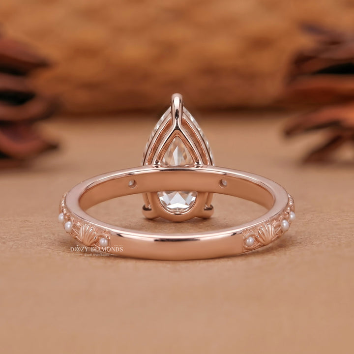 Vintage Style 2.0CT Pear Cut F/VS1 Lab Grown Diamond Three Stone Engagement Ring