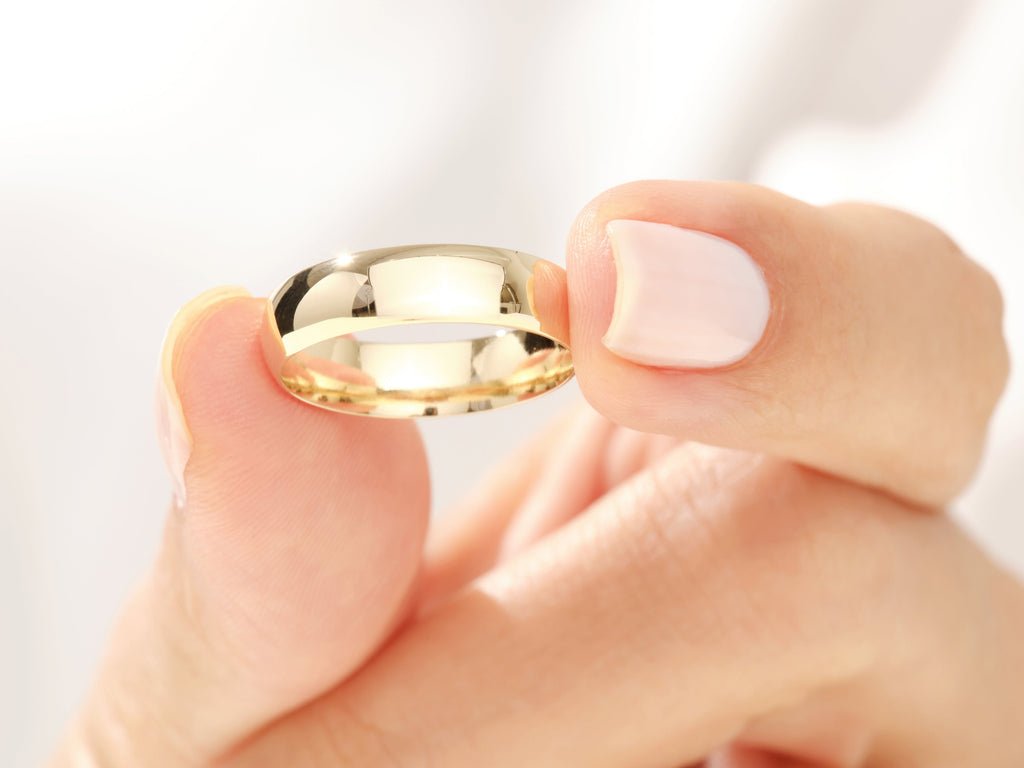 4.0mm Classic Dome Shine Wedding Band - Doozy Diamonds