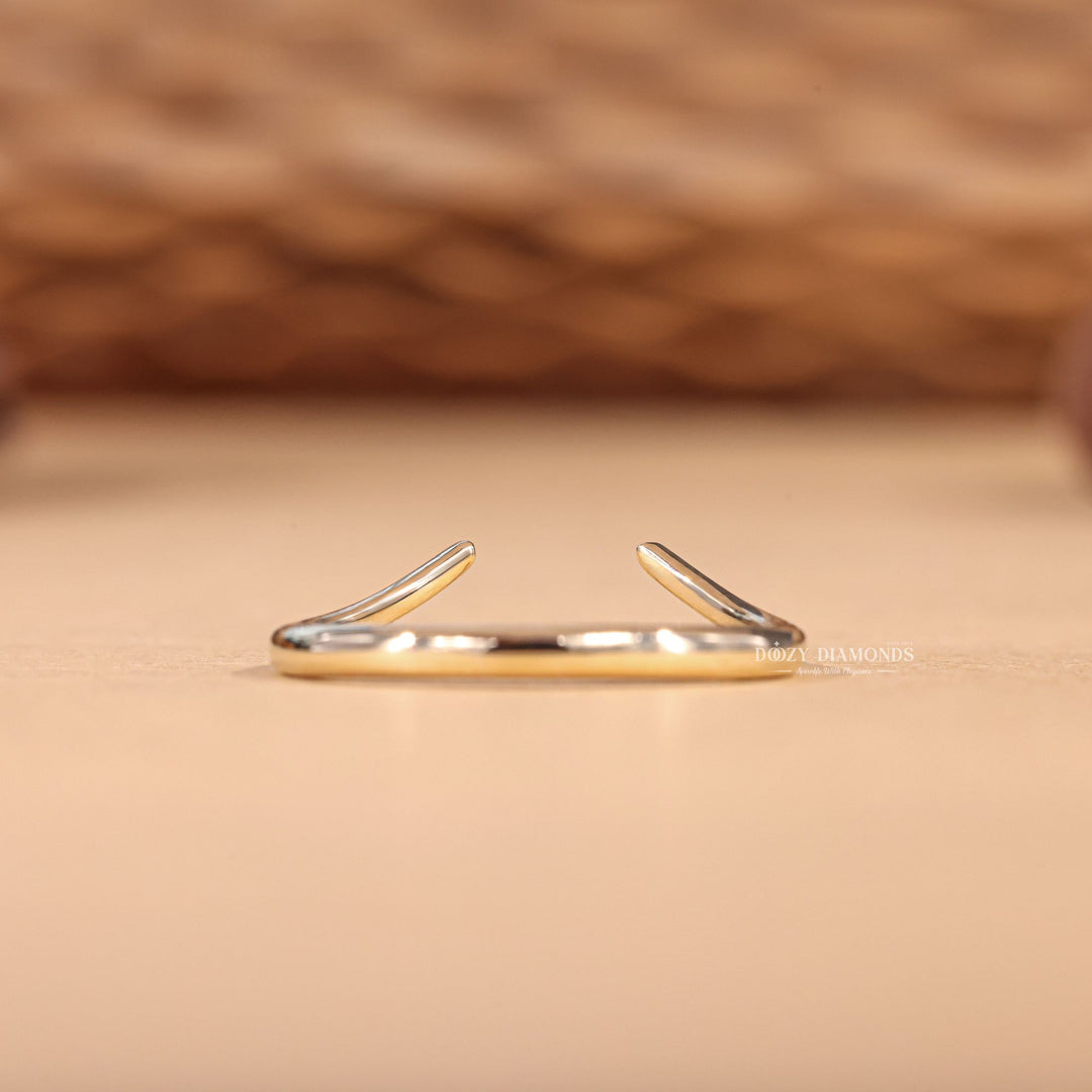 Fashionable diamond wedding band, Delicate diamond wedding band, Subtle diamond wedding band, Striking diamond wedding band, Exquisite diamond wedding band, 