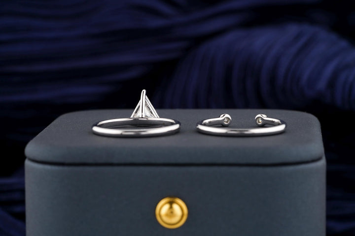 0.50CT Triangle Cut Solitaire F - VS Lab Grown Diamond Engagement Ring Set - Doozy Diamonds
