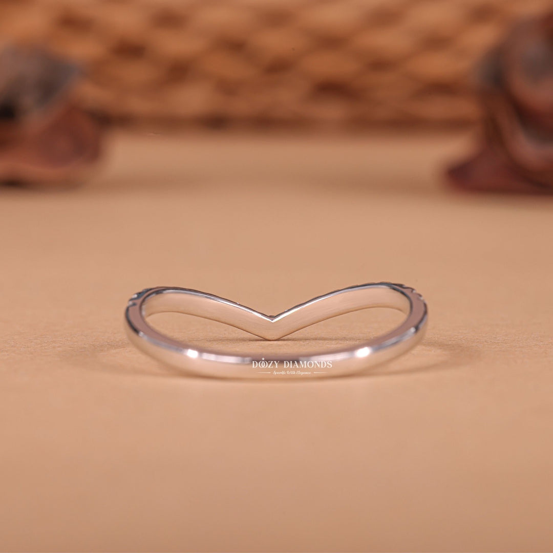 Ethically sourced round diamond eternity band