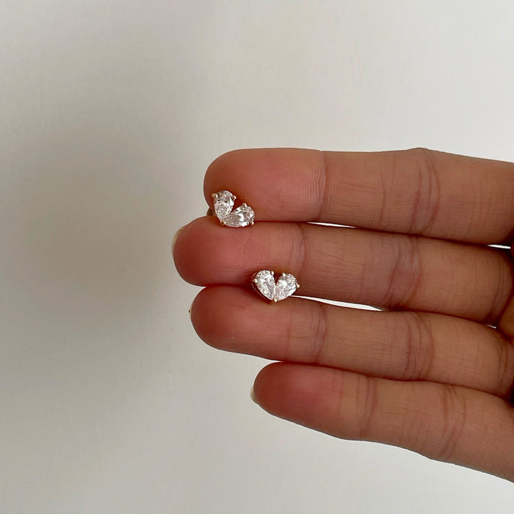 Pear F - VVS Lab - Grown Diamond Two Stone Stud Earrings - Doozy Diamonds