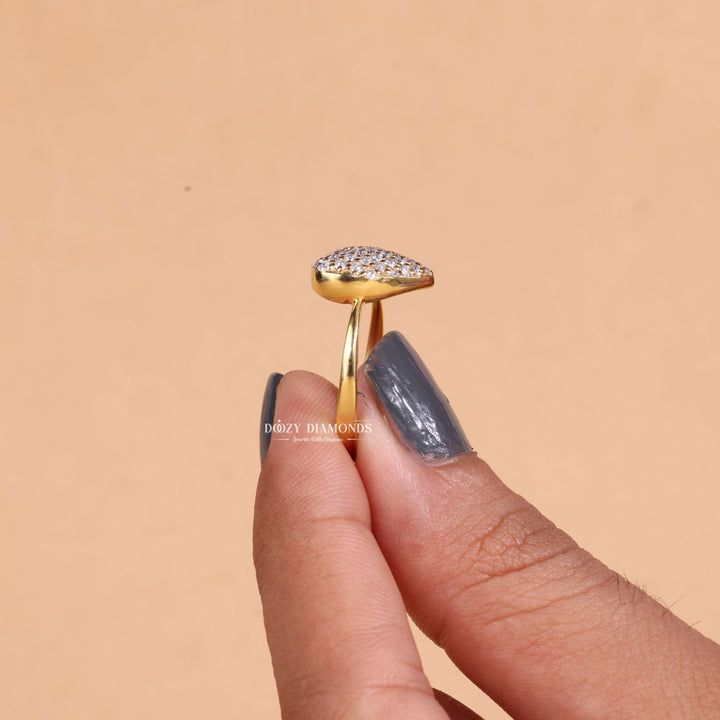 Round cut engagement ring side view showing band detail
