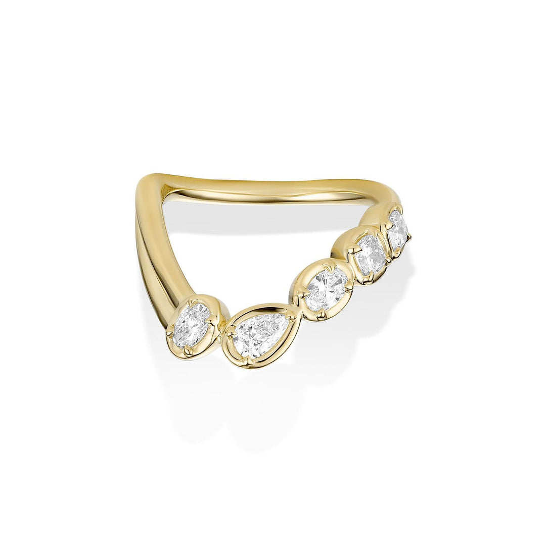 Pears, Oval and Cushion pears, oval and cushion diamond wedding band front view