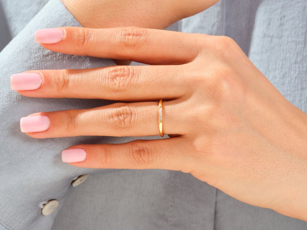 Ethically sourced round diamond eternity band