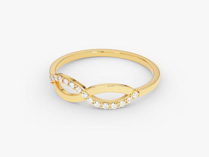 Ethically sourced round diamond eternity band