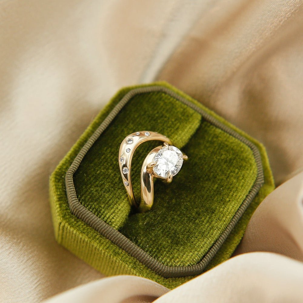 Round diamond wedding band in rose gold