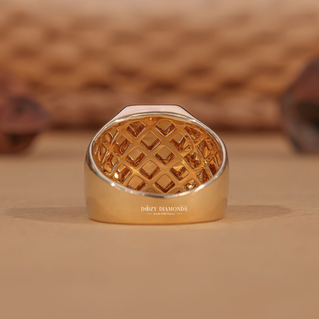 MarineJewelry
MaritimeRing
SymbolicRing
StrongSymbolism
DurableRing